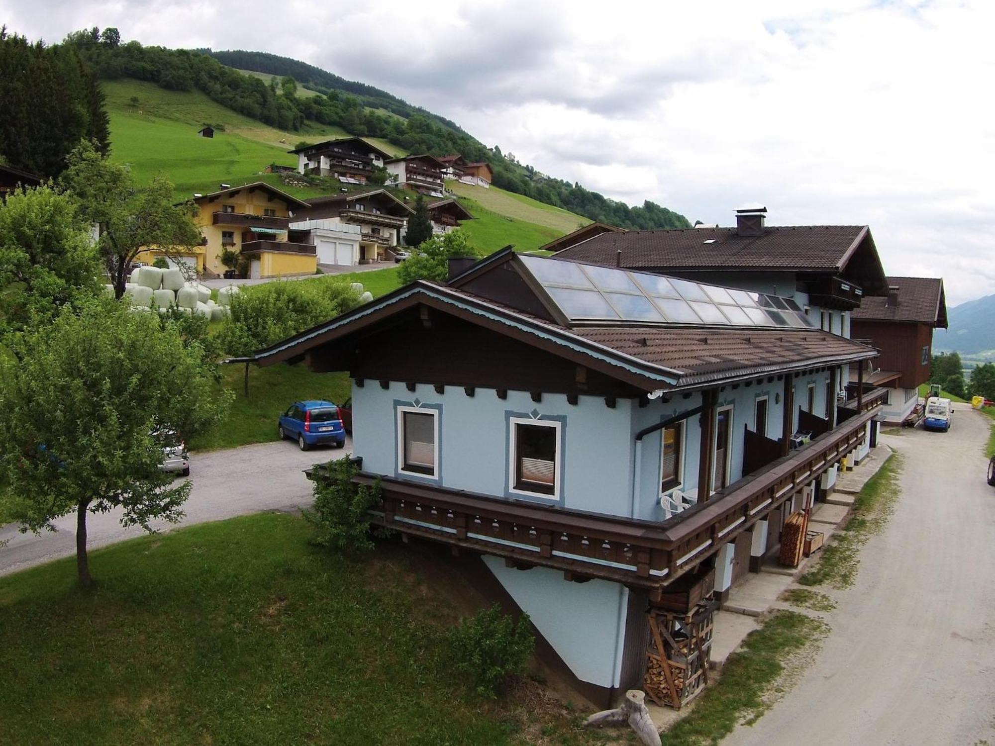 Spacious Apartment With Close To Skiing Points Mittersill Eksteriør bilde